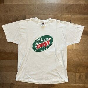 Fruit of the Loom Mountain Dew Promo Tee

90's

23 Width

30 Length